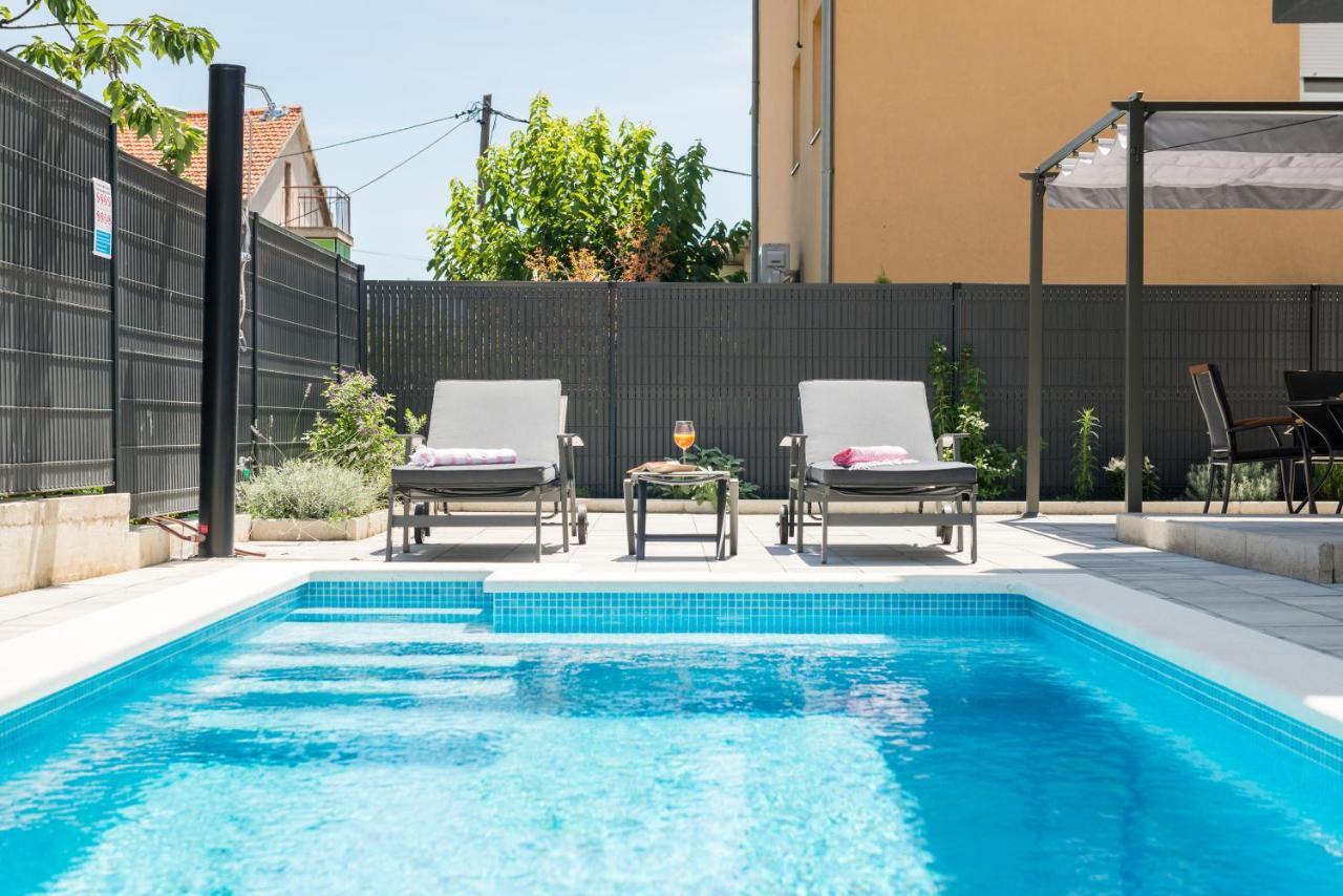 New, Private Heated Swimming Pool, Free Parking, Trogir Centar Apartment Екстериор снимка