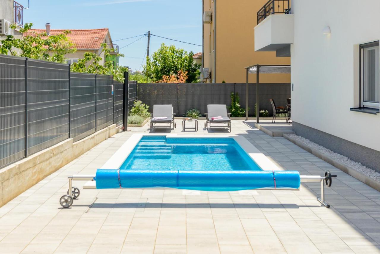 New, Private Heated Swimming Pool, Free Parking, Trogir Centar Apartment Екстериор снимка